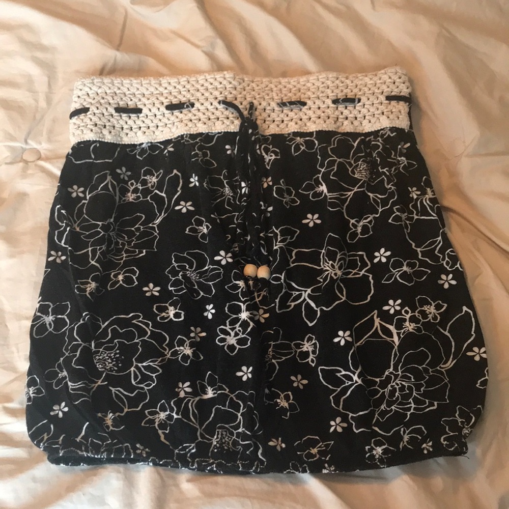 Off shoulder tank top/crop top